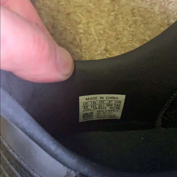 Adidas ‘SABAKOV’ Mens Size 12 Shoe Sneaker Gray - Picture 6 of 6